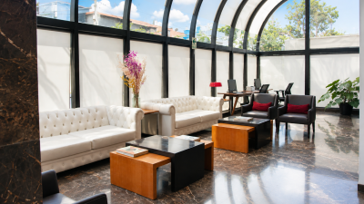 lobby2